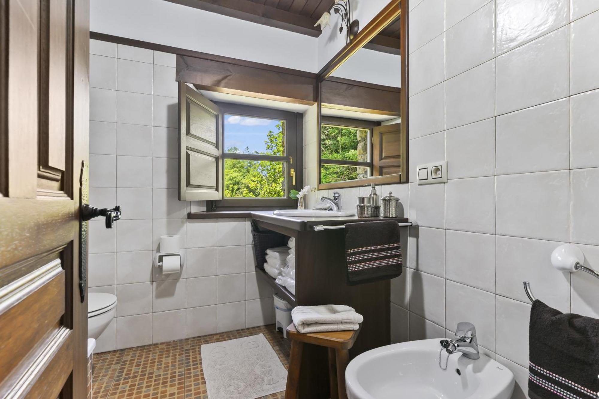 Casa De Aldea La Venta Los Probes Llanes Exteriér fotografie